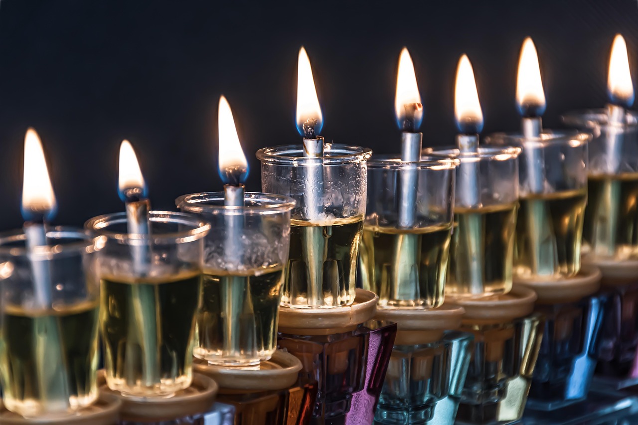 hanukah-6823675_1280.jpg