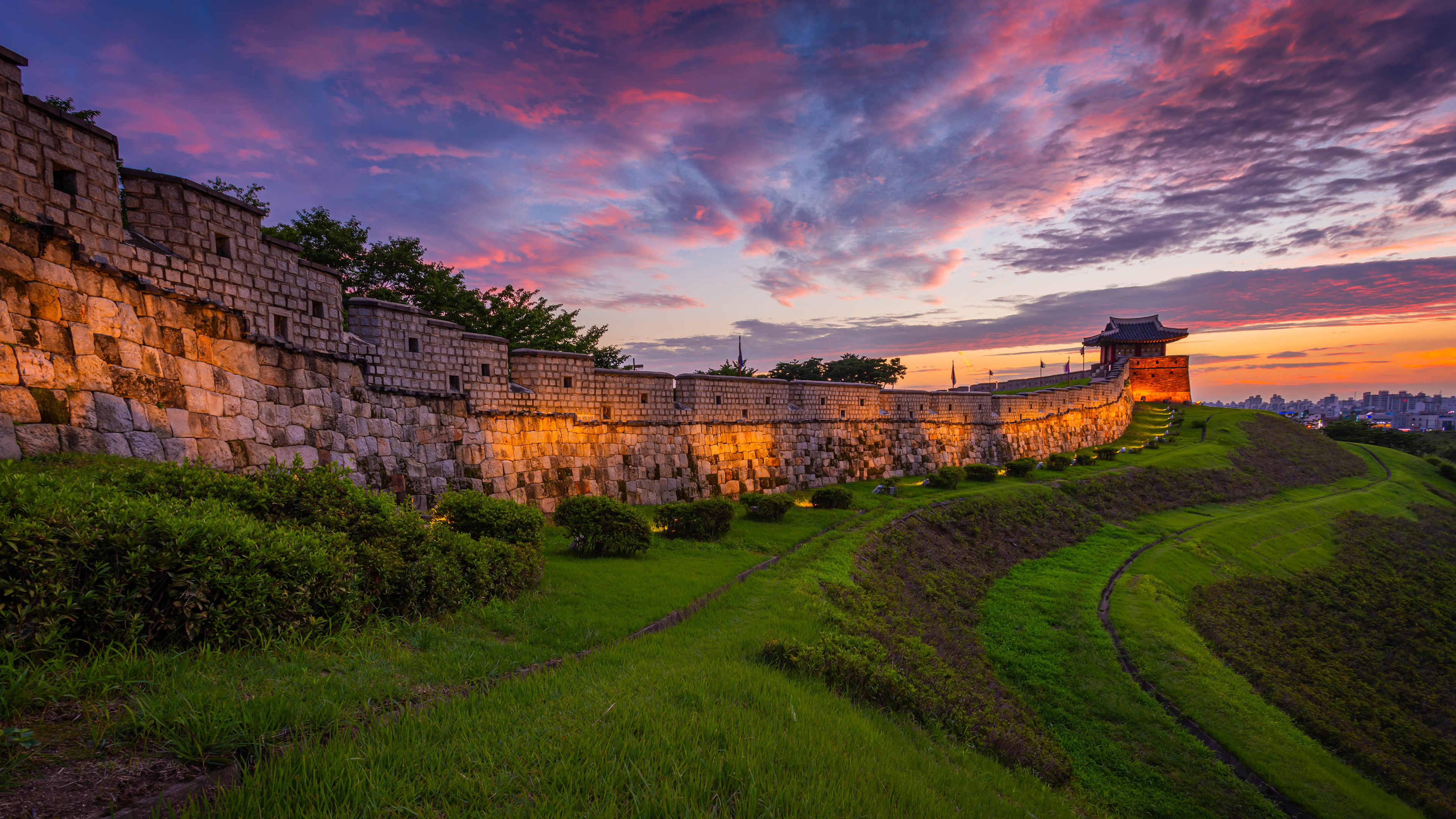 HwaesongFortress_ROW5120424335_UHD.jpg