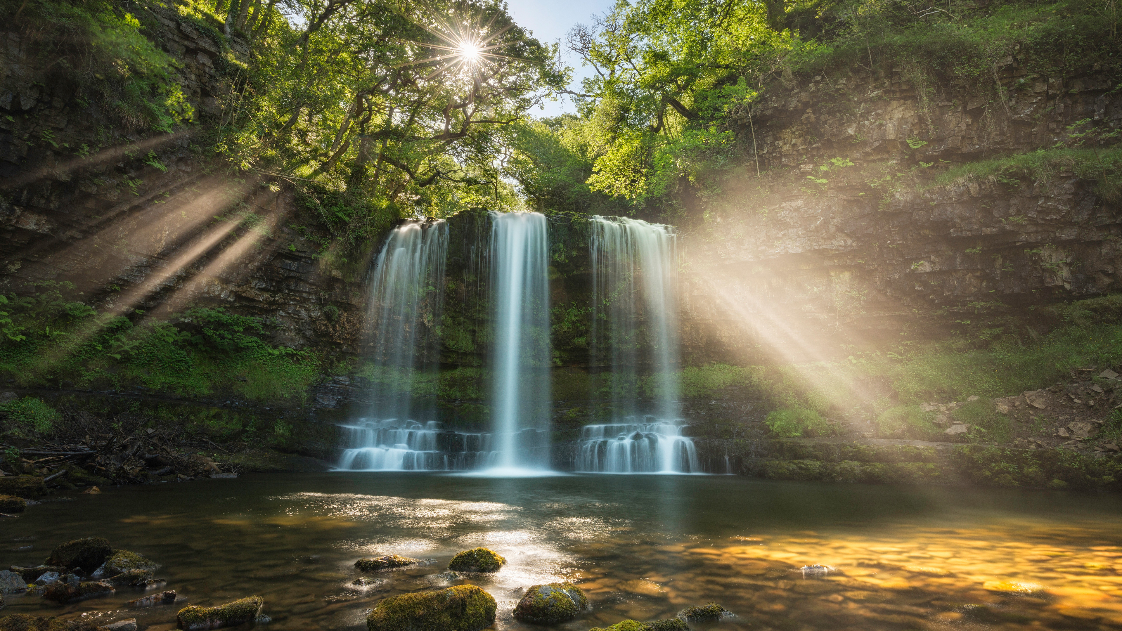WalesWaterfall_ROW4607856907_UHD.jpg